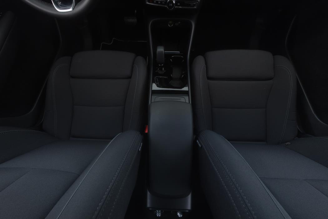 VOLVO C40 2022