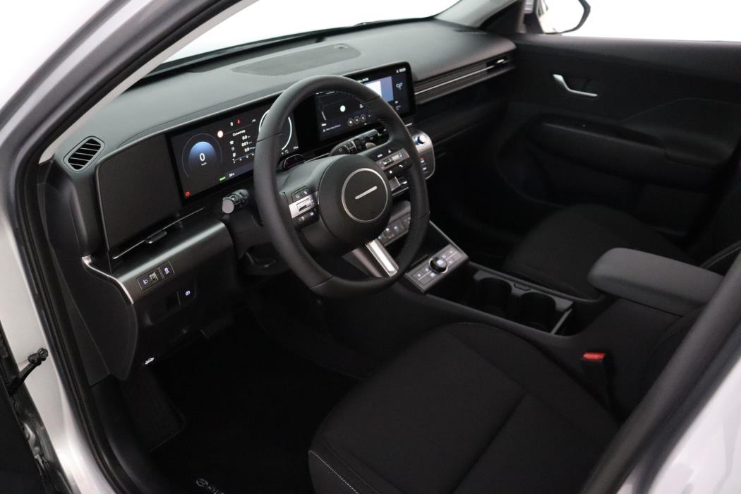 HYUNDAI KONA ELECTRIC 2025