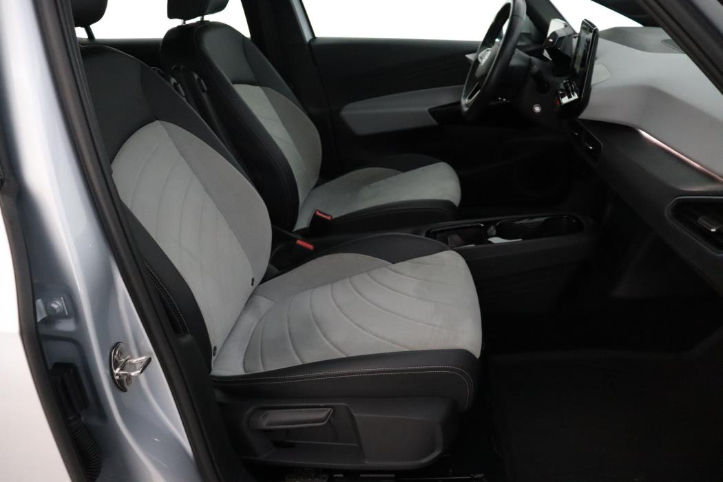 VOLKSWAGEN ID.3 2023