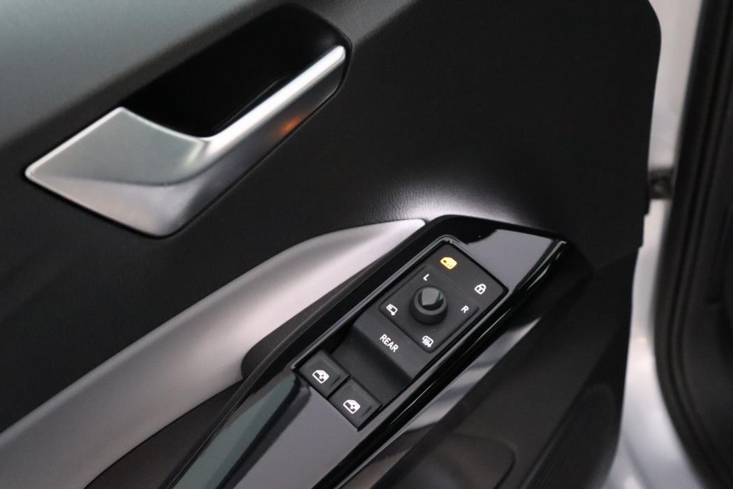 VOLKSWAGEN ID.3 2023