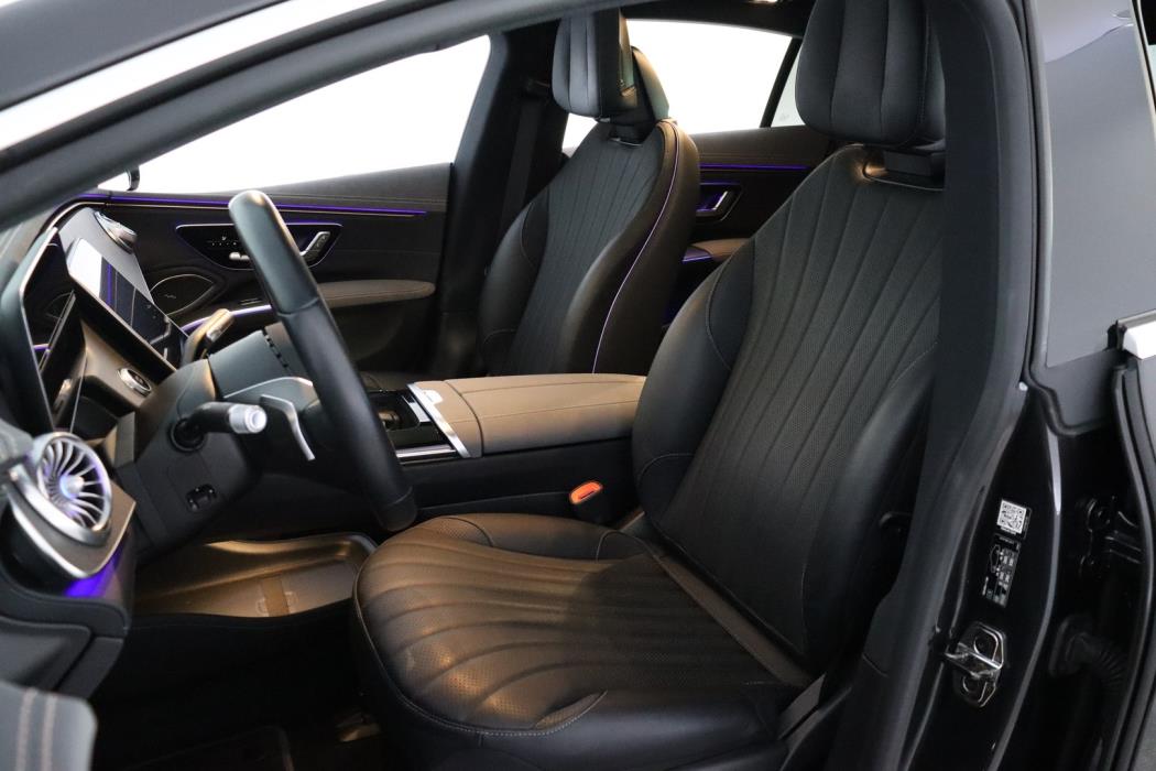 MERCEDES-BENZ EQS 2022