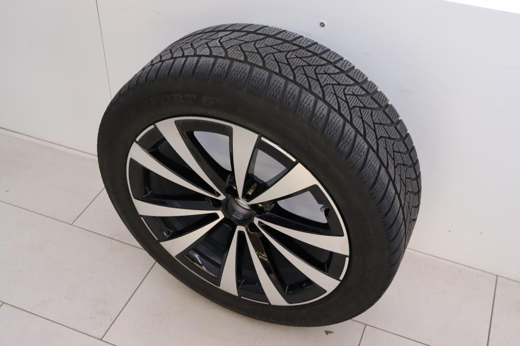 MERCEDES-BENZ EQS 2022