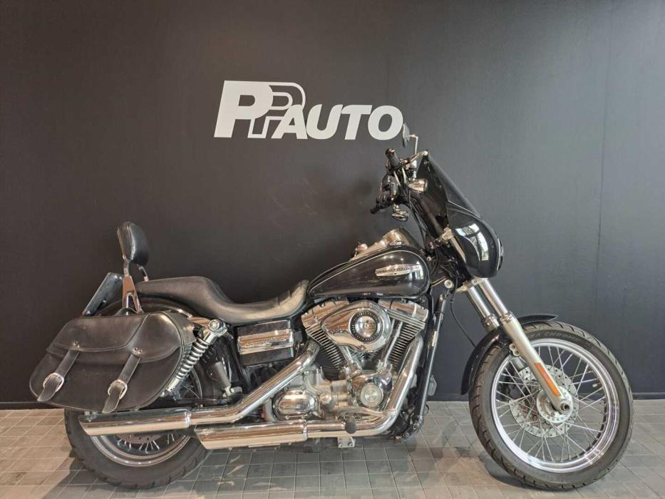 HARLEY-DAVIDSON Dyna 2009
