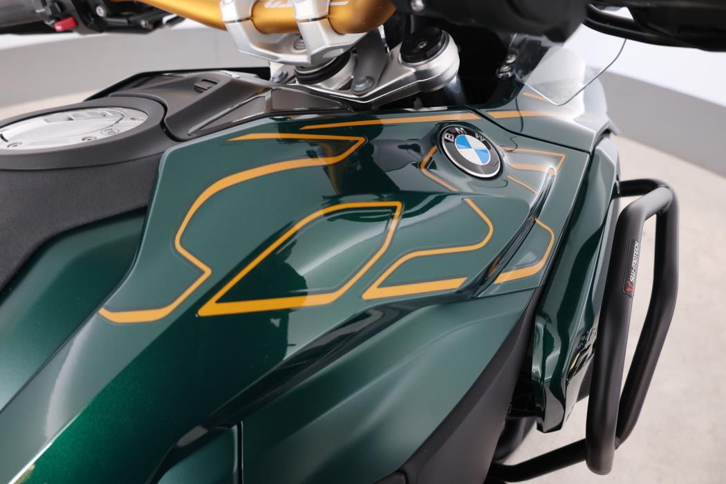 BMW R 2023