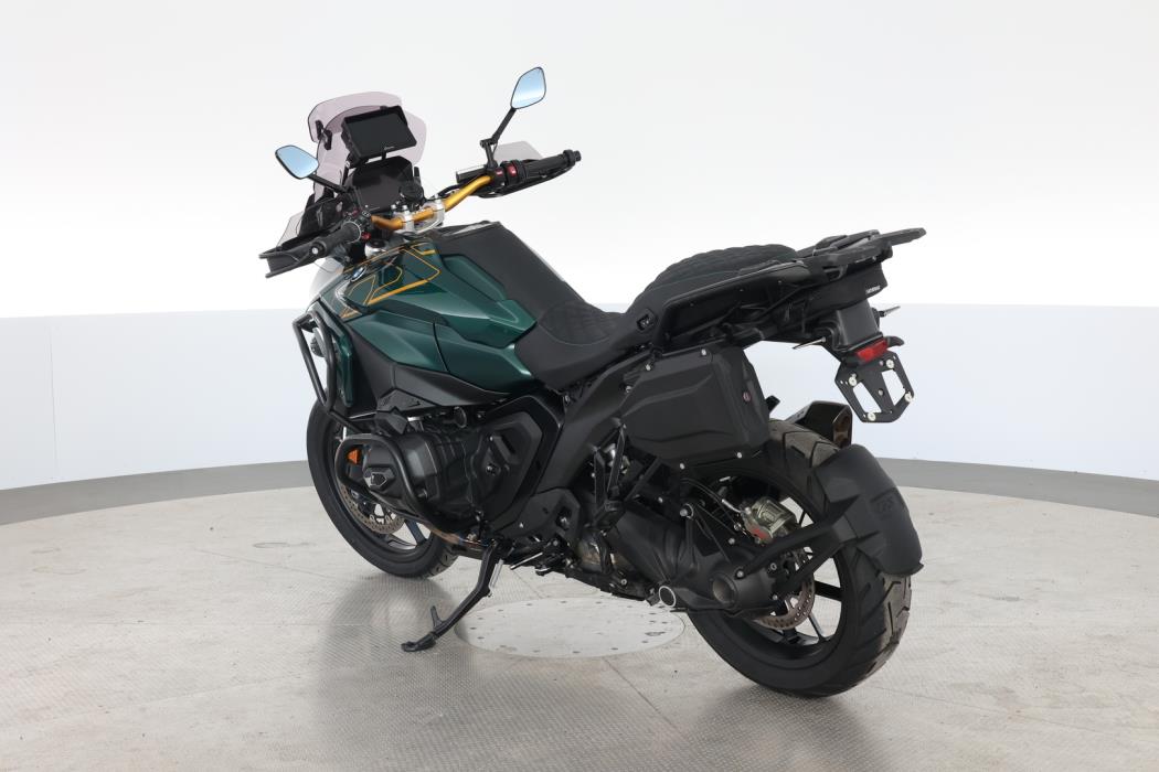 BMW R 2023