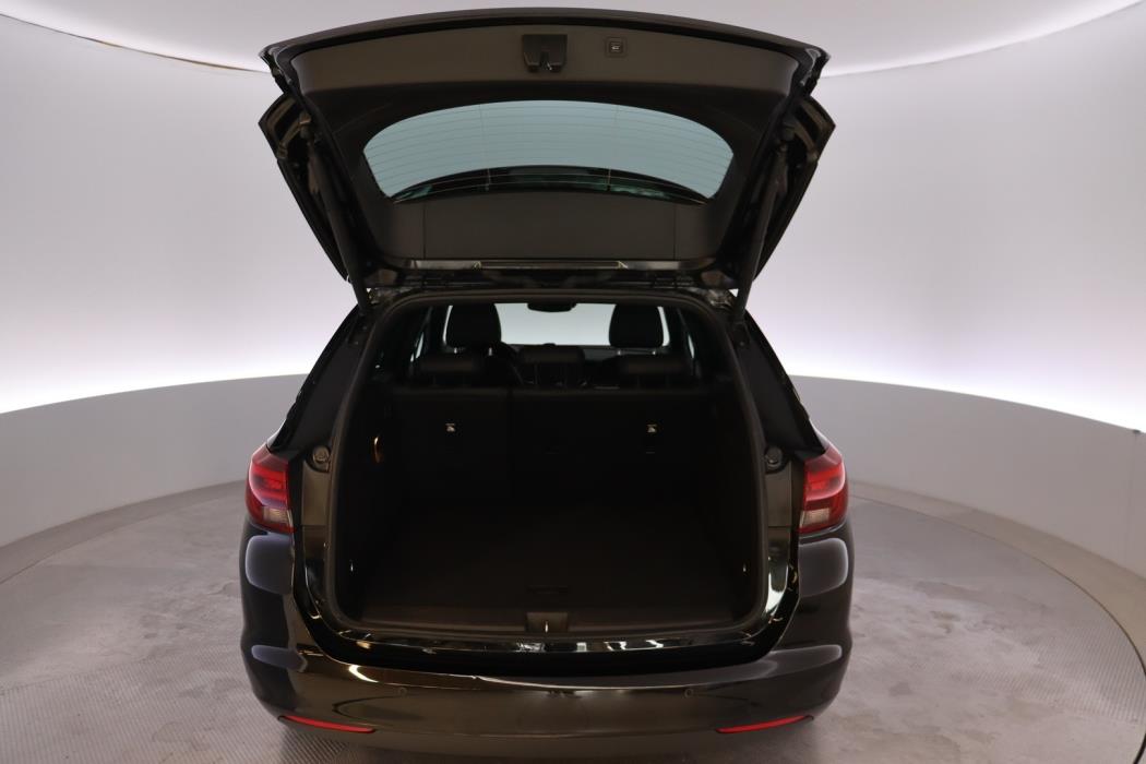 OPEL Astra 2021