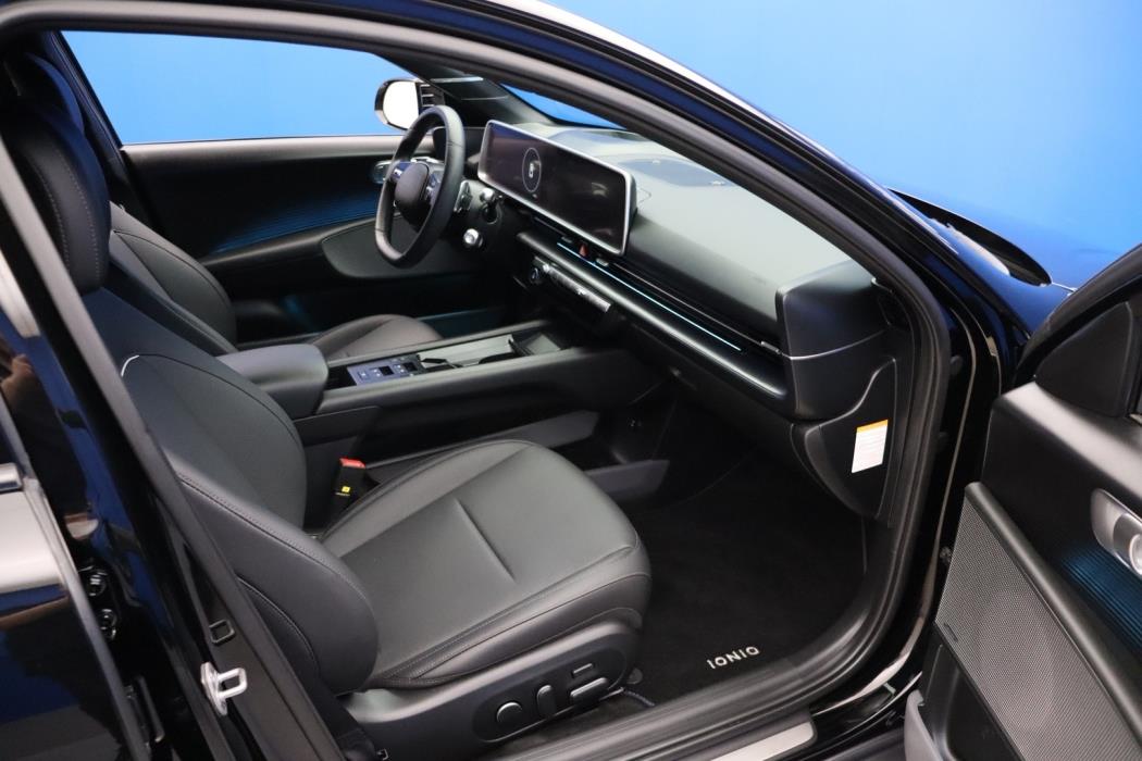 HYUNDAI IONIQ 6 2023