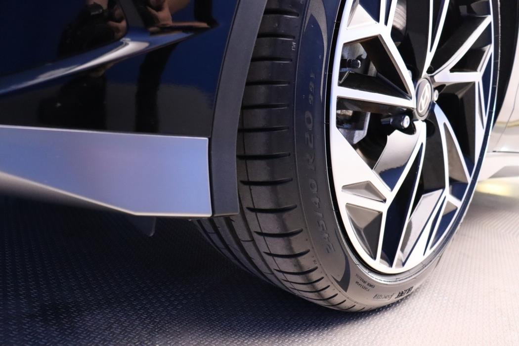 HYUNDAI IONIQ 6 2023