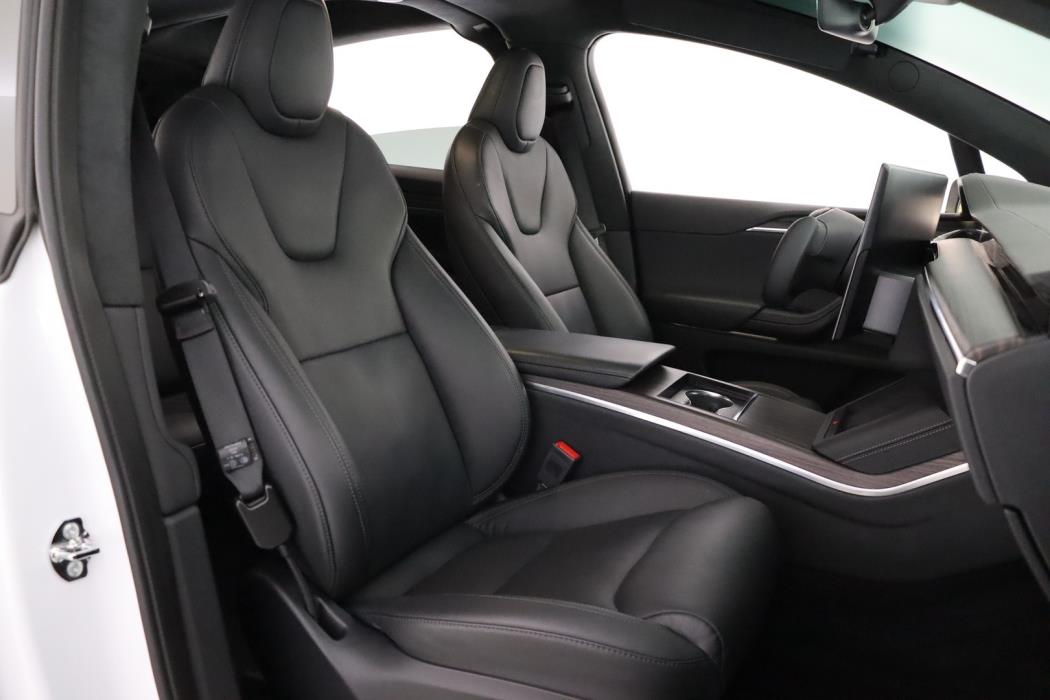 TESLA Model X 2023