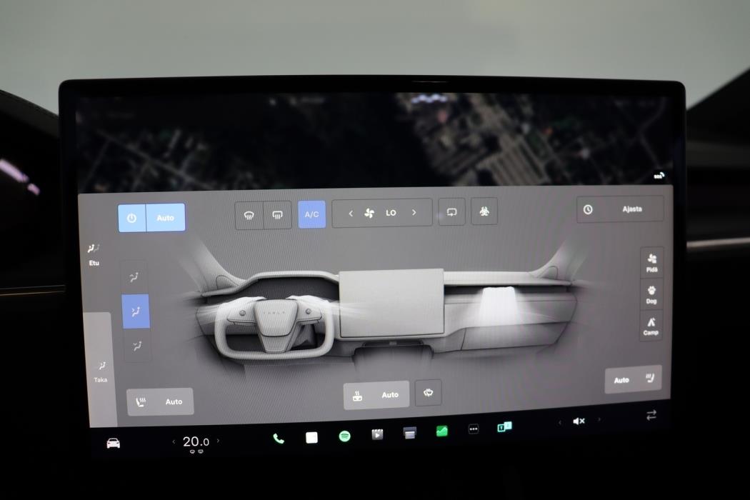 TESLA Model X 2023