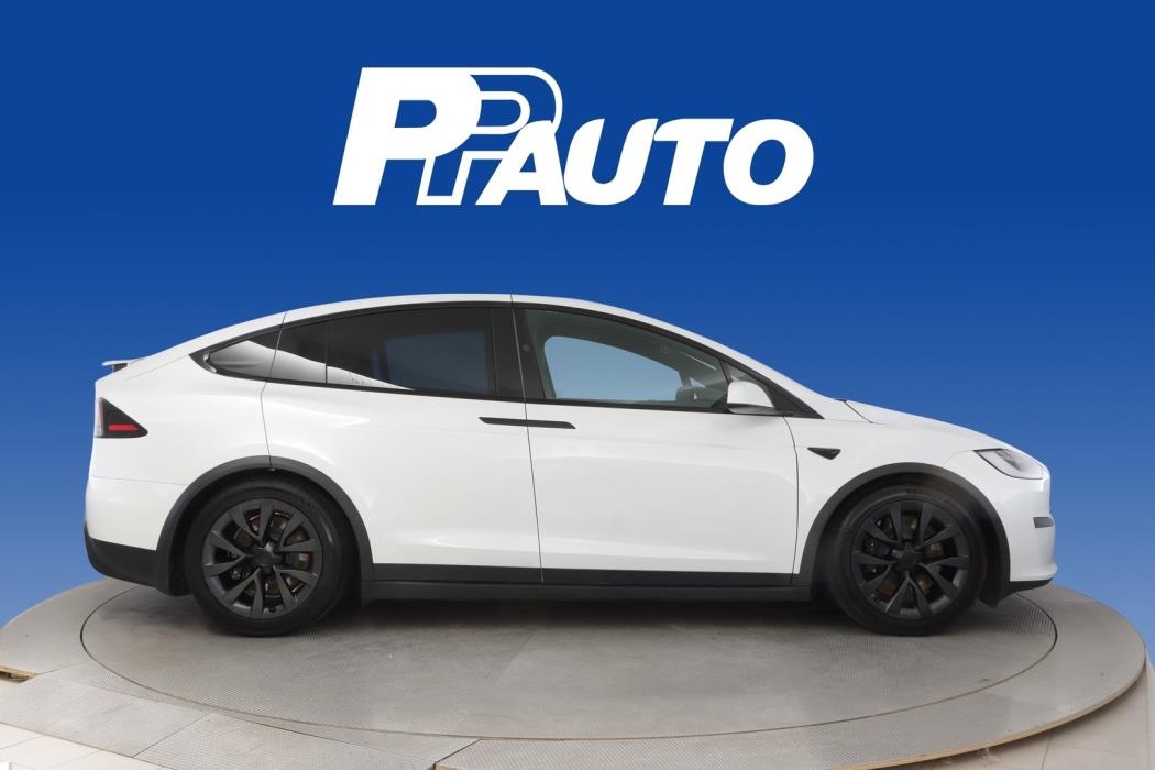 TESLA Model X 2023