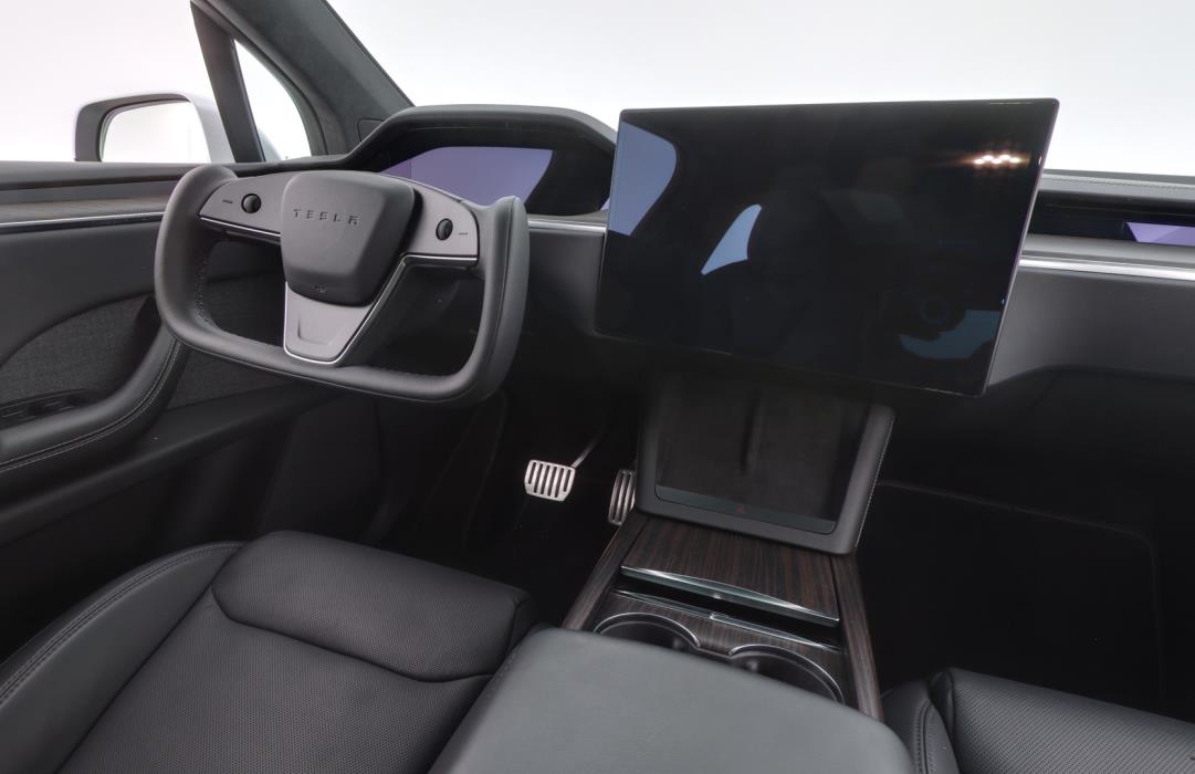 TESLA Model X 2023