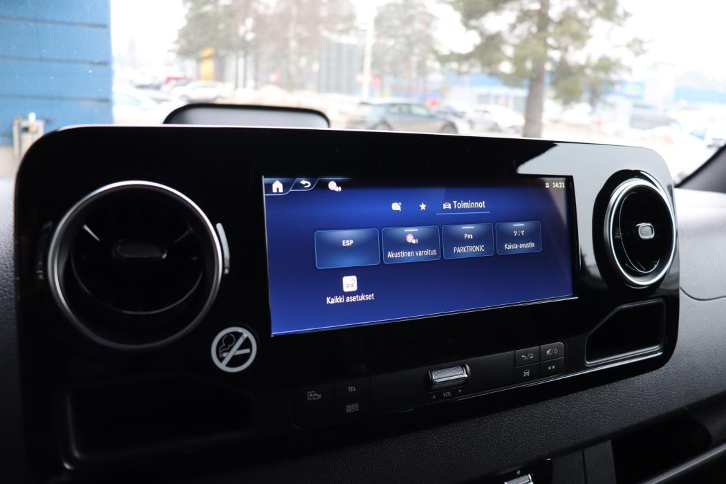 MERCEDES-BENZ Sprinter 2024