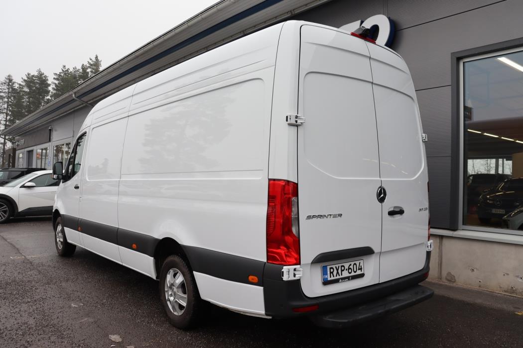 MERCEDES-BENZ Sprinter 2024