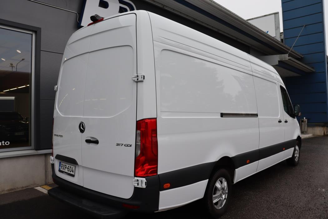 MERCEDES-BENZ Sprinter 2024