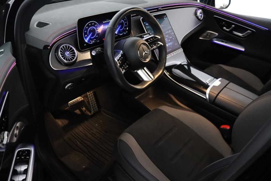 MERCEDES-BENZ EQE SUV 2023