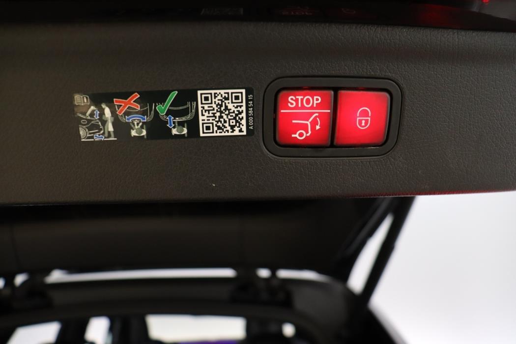 MERCEDES-BENZ EQE SUV 2023