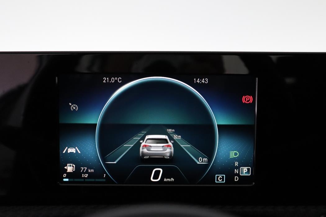 MERCEDES-BENZ A 2019