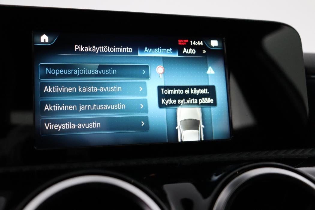 MERCEDES-BENZ A 2019