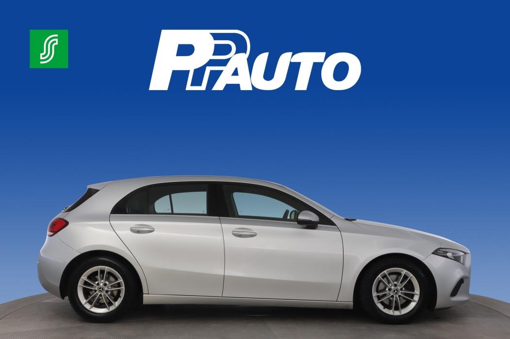 MERCEDES-BENZ A 2019