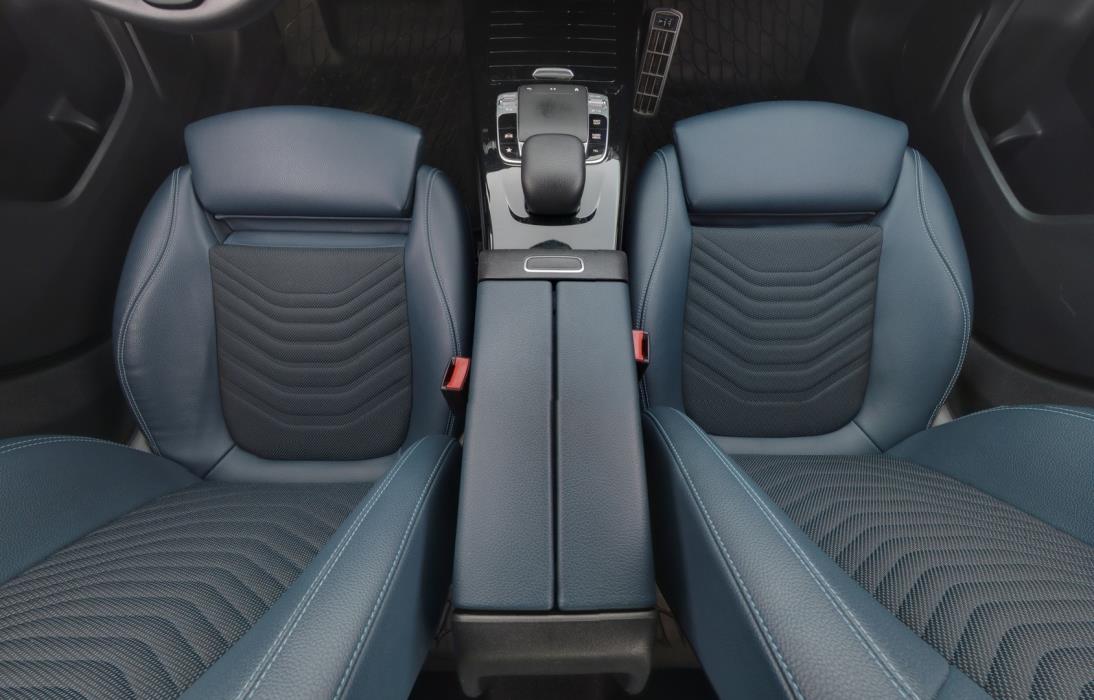 MERCEDES-BENZ A 2019