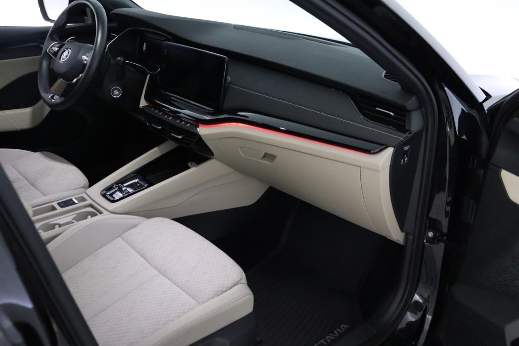SKODA Octavia 2021