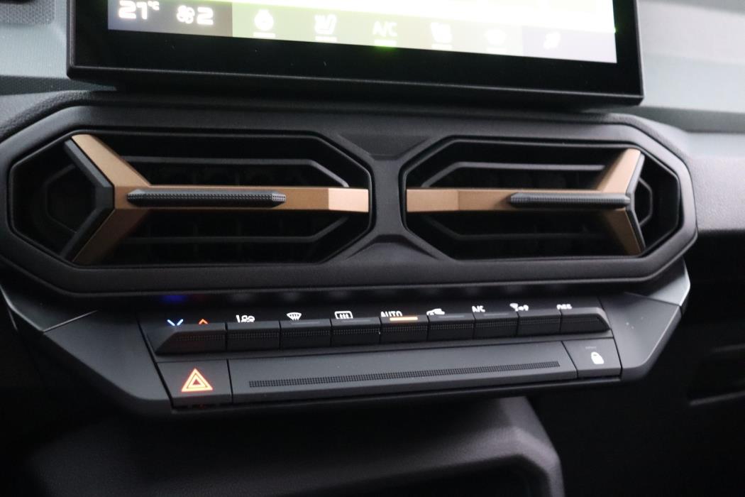 DACIA Duster 2026