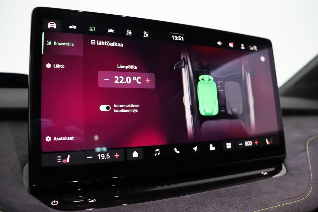 SKODA Enyaq 2024