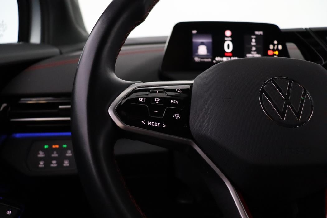 VOLKSWAGEN ID.4 2023