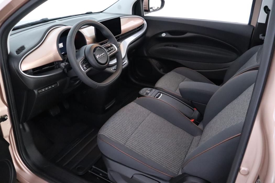 FIAT 500e 2023