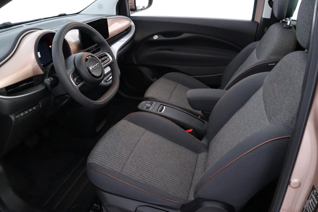 FIAT 500e 2023