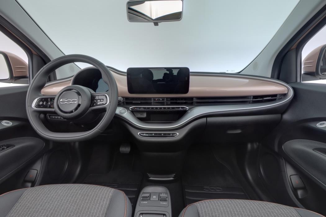 FIAT 500e 2023