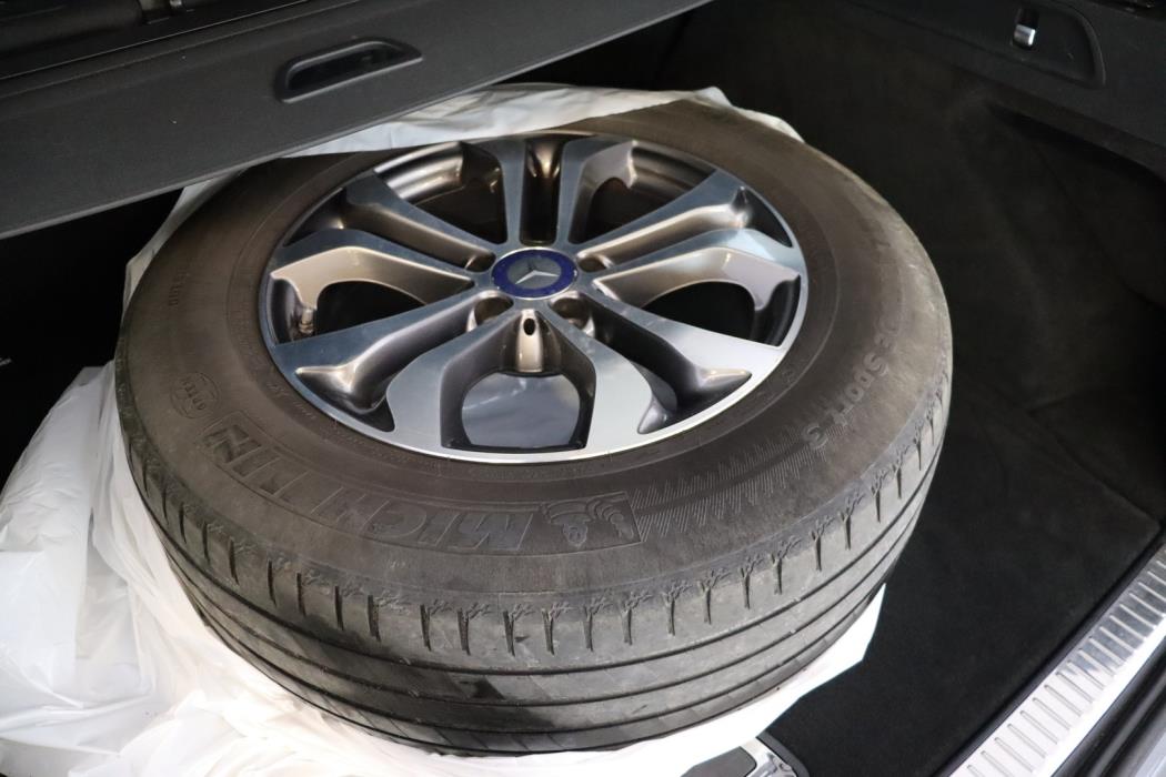 MERCEDES-BENZ GLC 2016