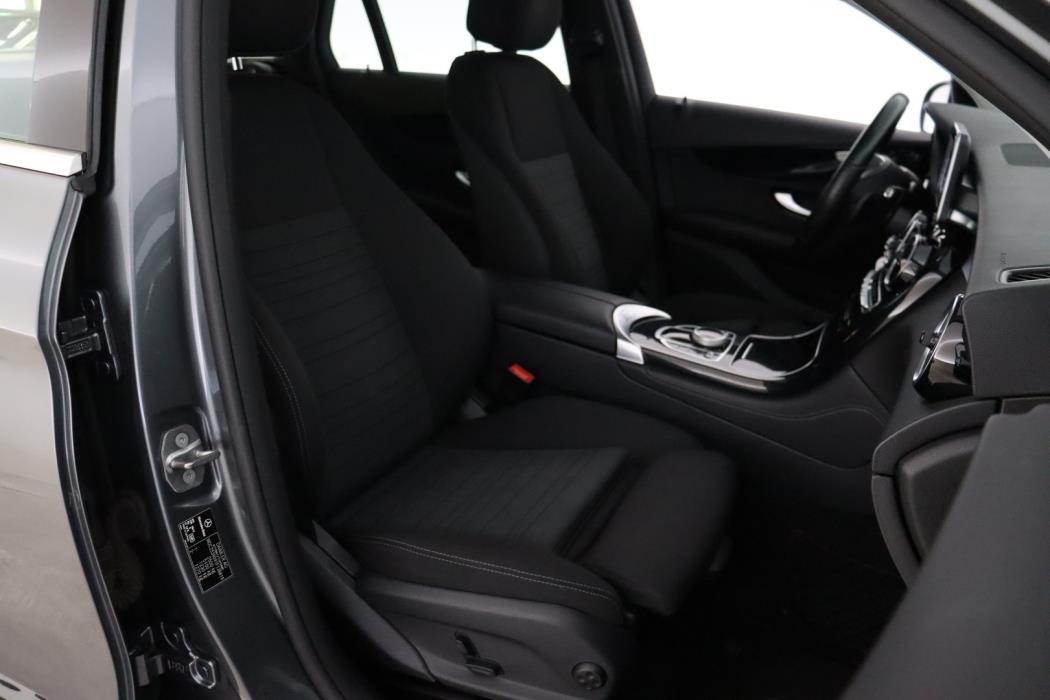 MERCEDES-BENZ GLC 2016