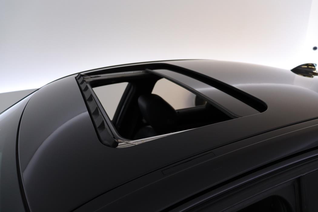 BMW 330 2017