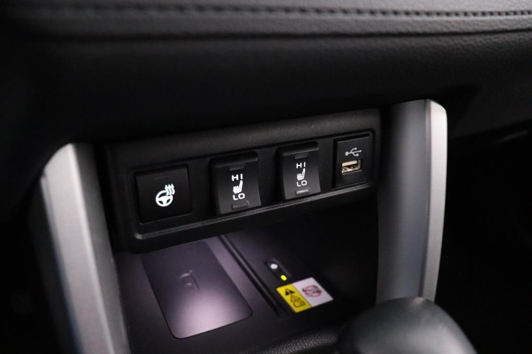 TOYOTA Corolla Cross 2024