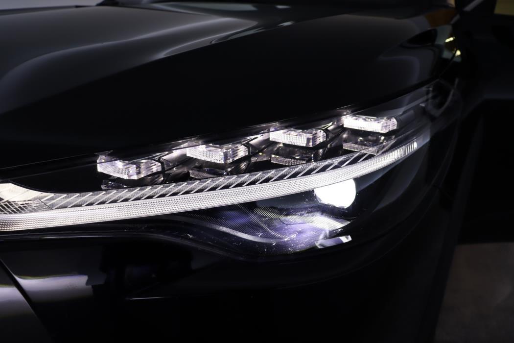 TOYOTA Corolla Cross 2024