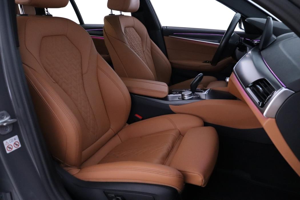 BMW 545 2022