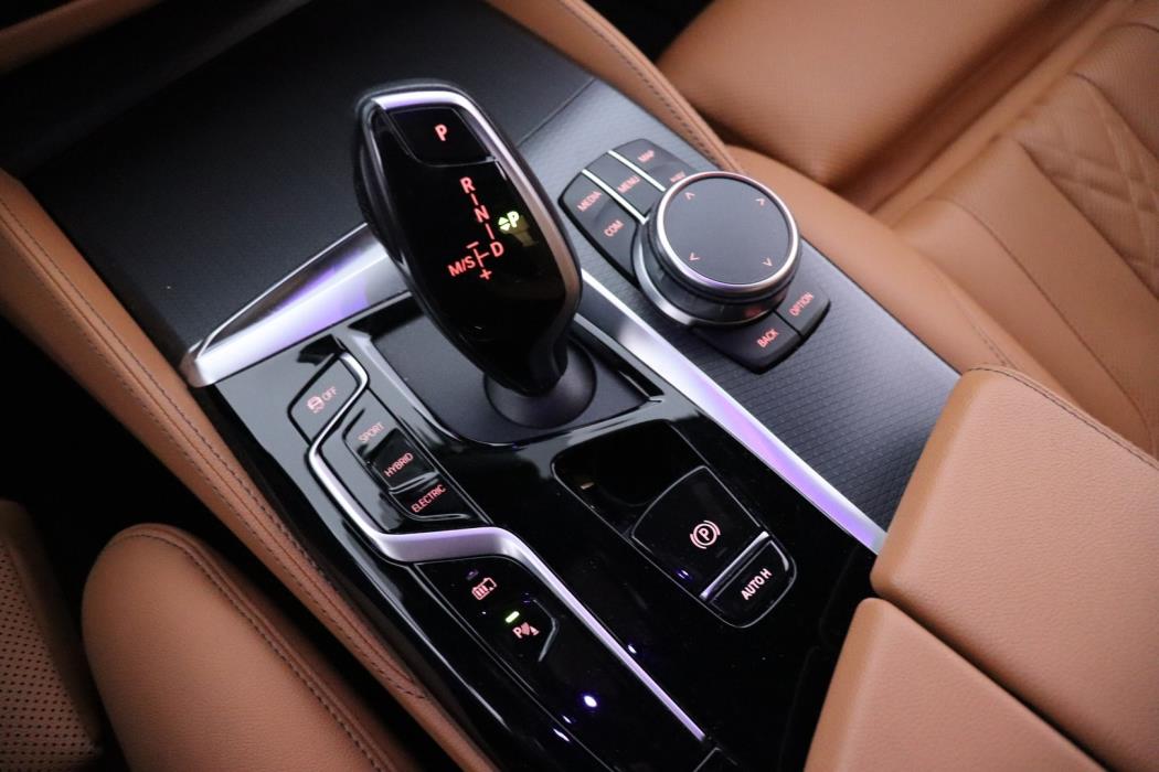 BMW 545 2022
