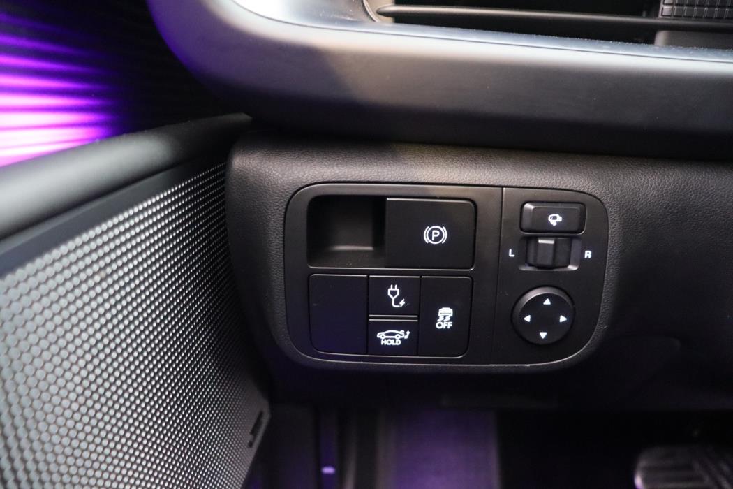 HYUNDAI IONIQ 6 2025