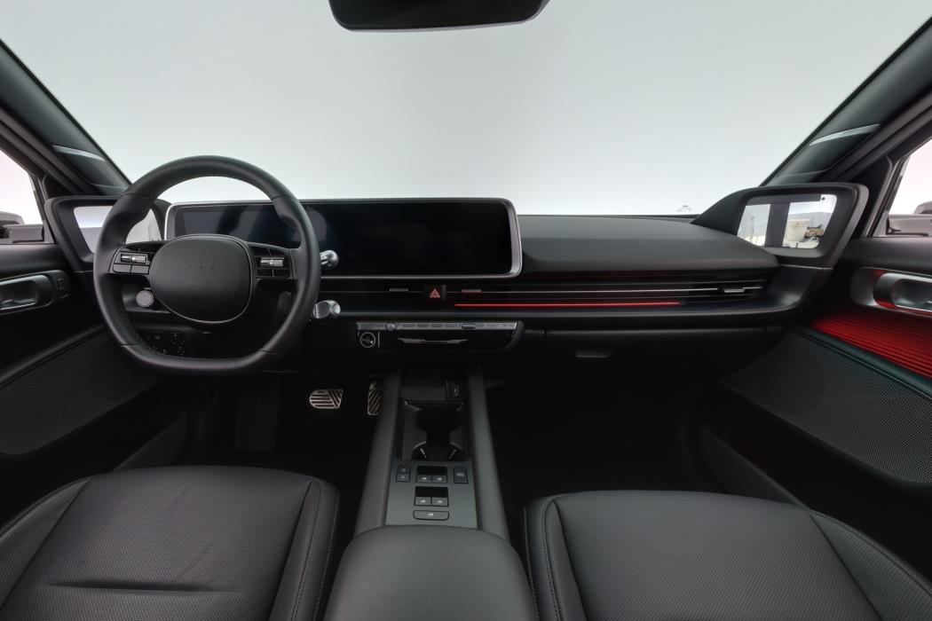 HYUNDAI IONIQ 6 2025