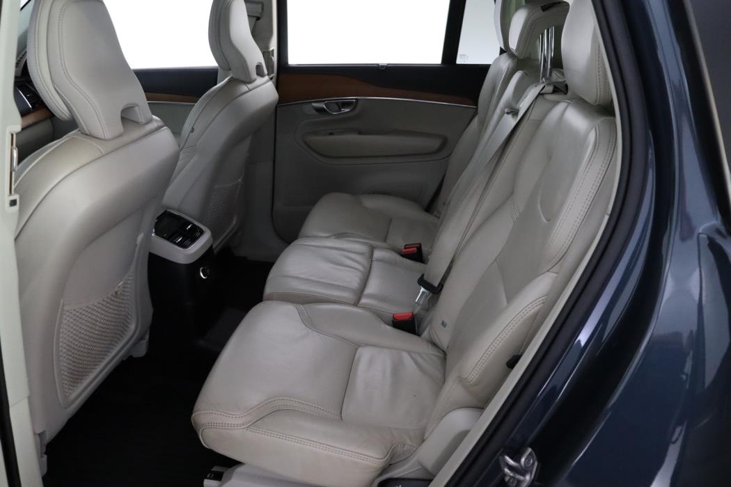 VOLVO XC90 2019