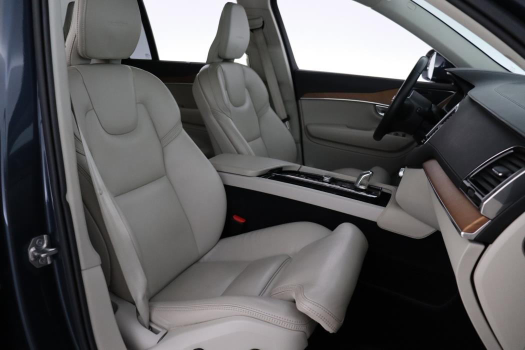 VOLVO XC90 2019