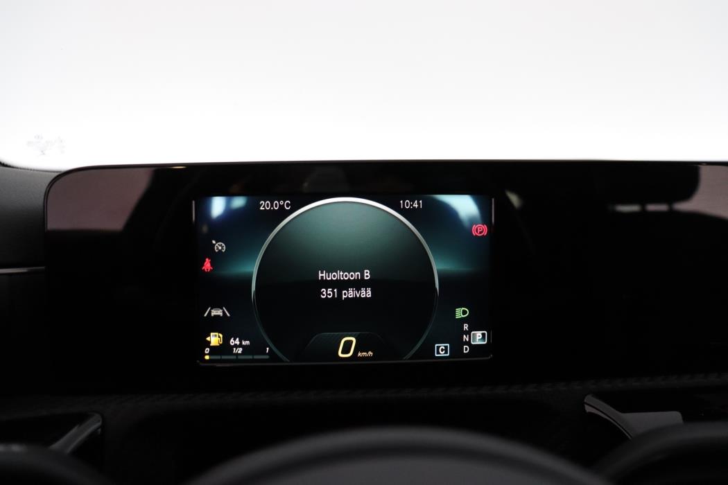 MERCEDES-BENZ A 2019