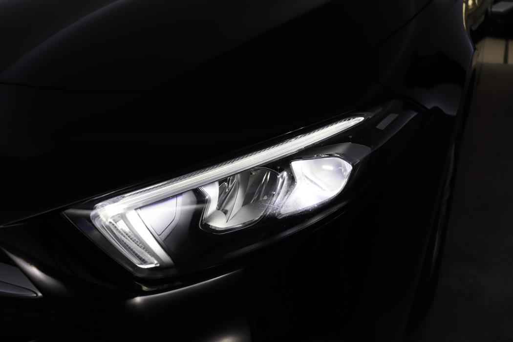 MERCEDES-BENZ A 2019