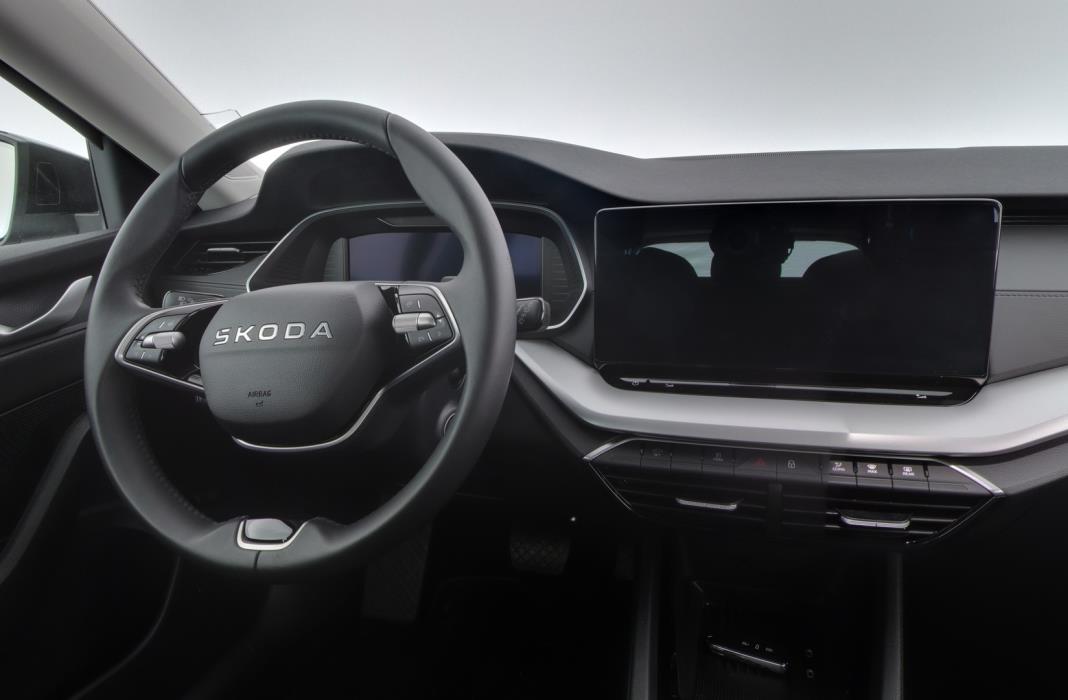 SKODA Octavia 2025