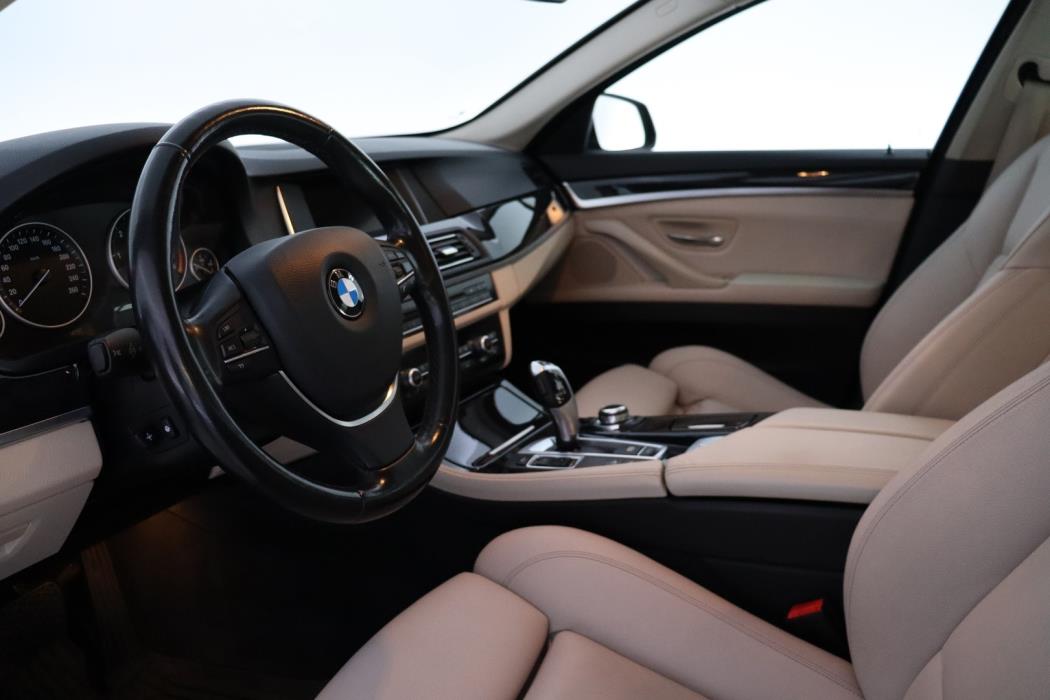 BMW 530 2015