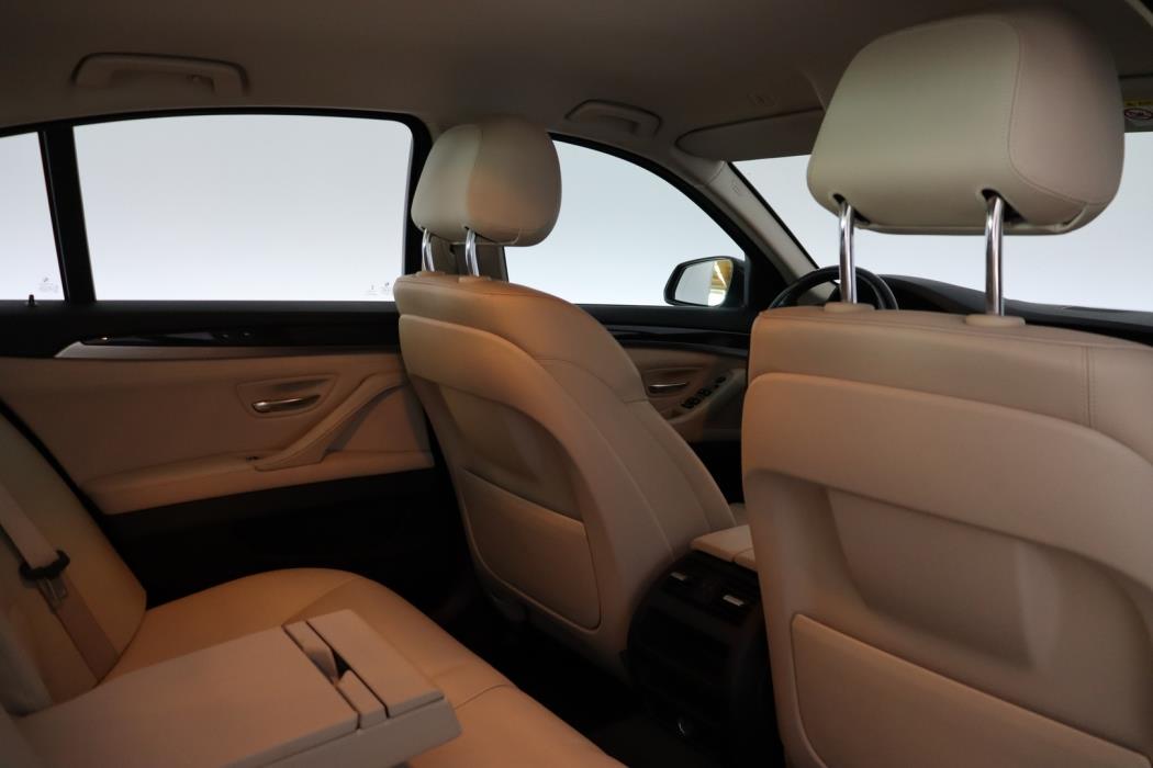 BMW 530 2015