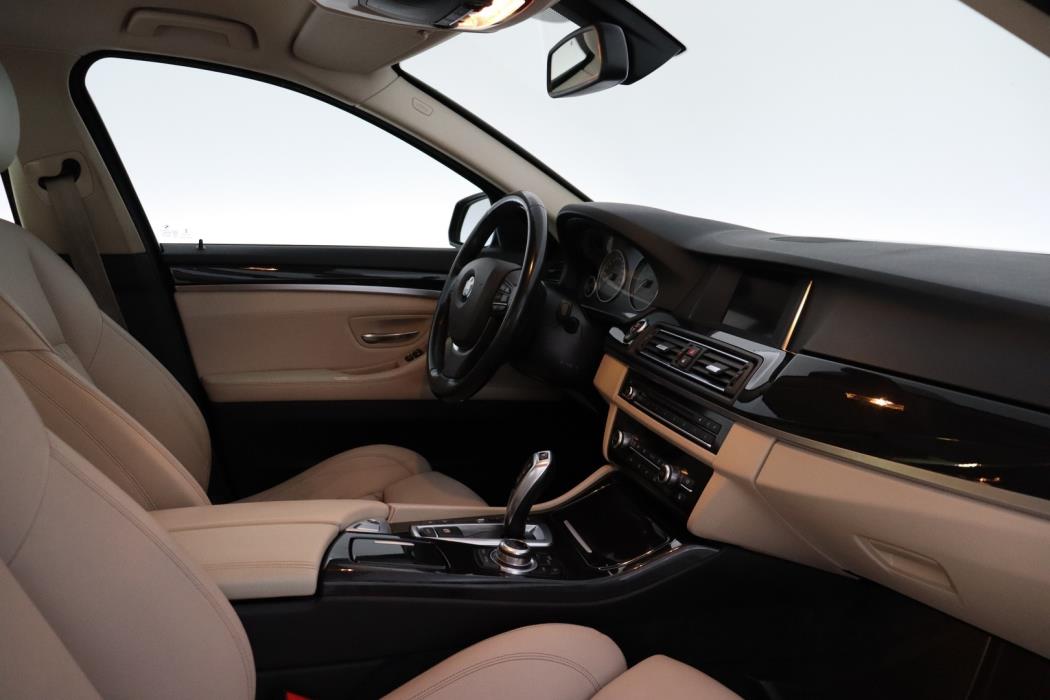 BMW 530 2015