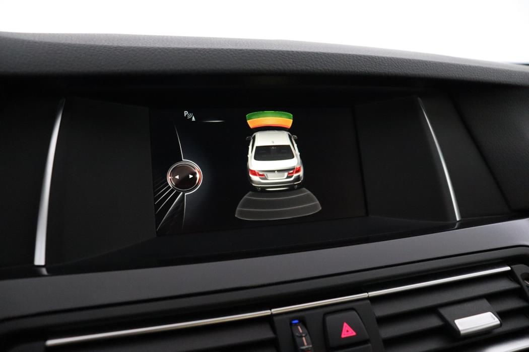 BMW 530 2015